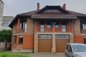 Будинки в Львові без посередників