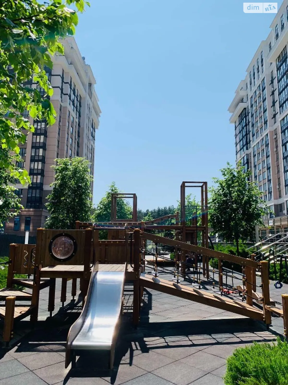 Продается 2-комнатная квартира 60.3 кв. м в Ирпене, ул. Университетская(Карла Маркса), 3/1 - фото 1