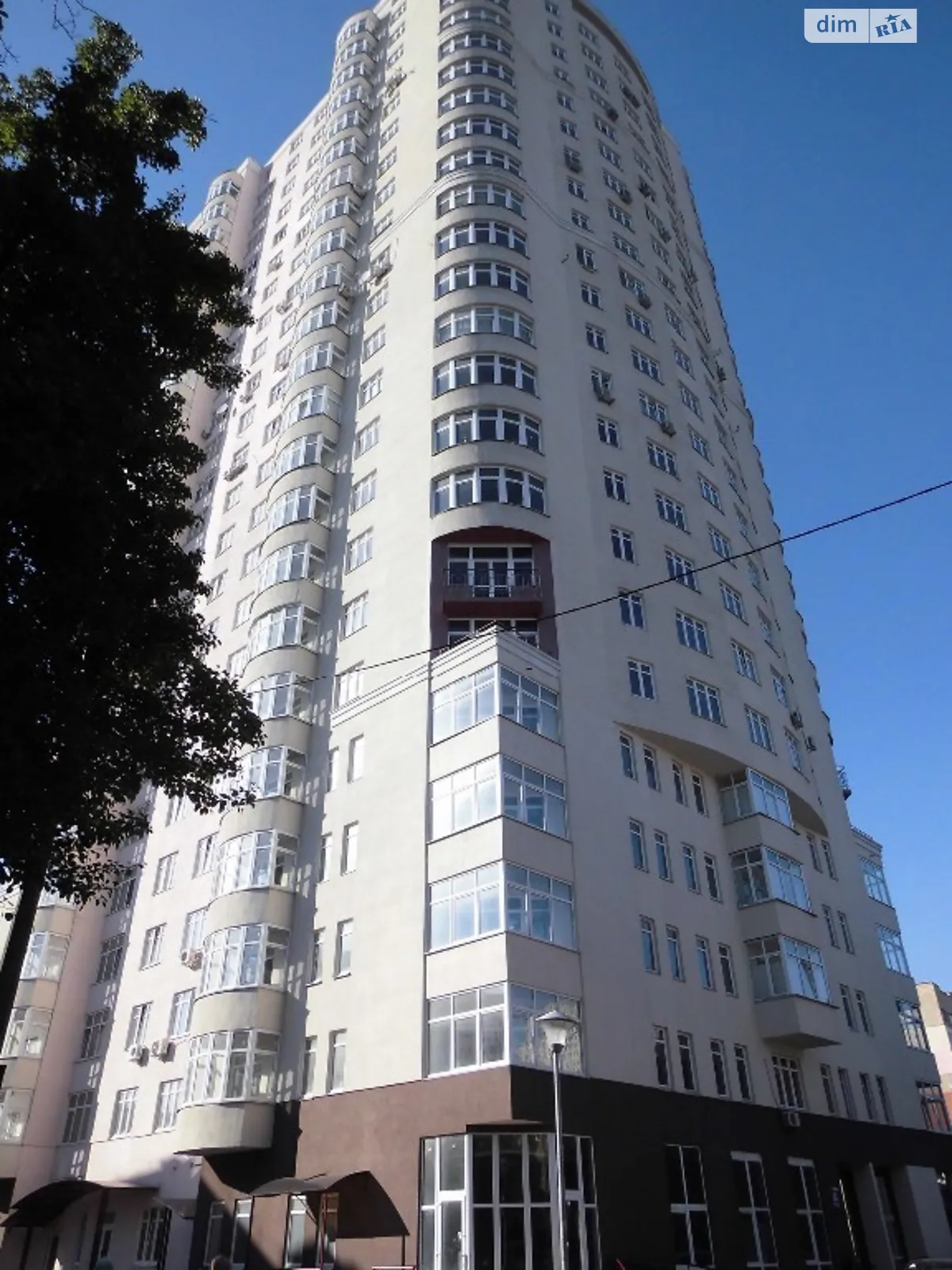 Продается 1-комнатная квартира 118 кв. м в Киеве, ул. Преображенская, 8Б - фото 1