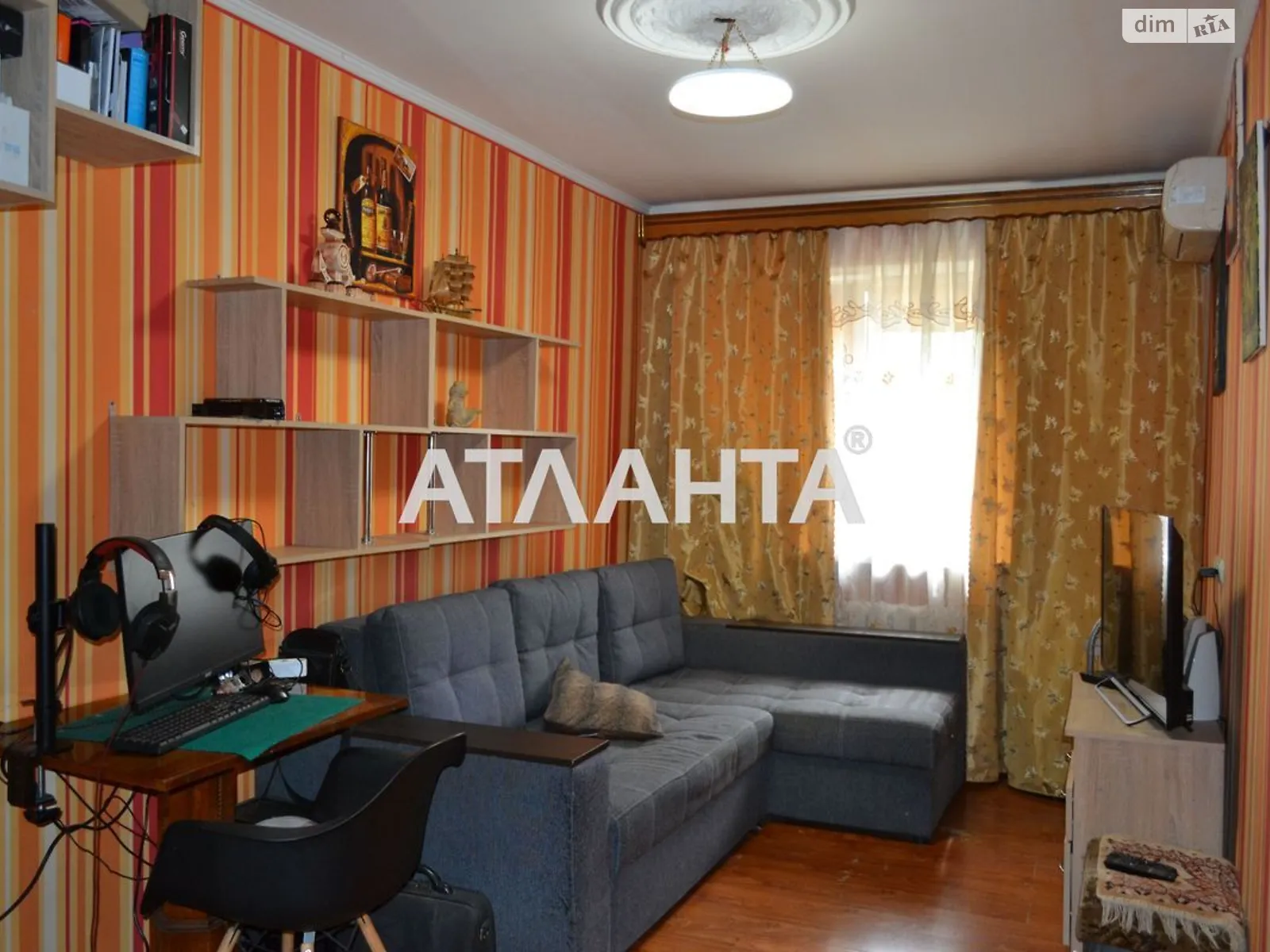 Продается 3-комнатная квартира 60.1 кв. м в Одессе, ул. Ицхака Рабина - фото 1