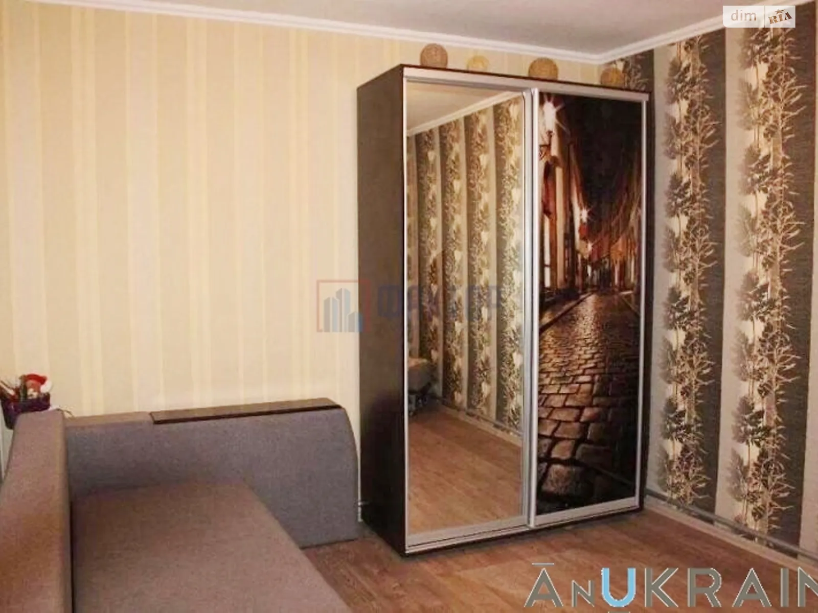 Продается 3-комнатная квартира 61 кв. м в Одессе, ул. Болгарская