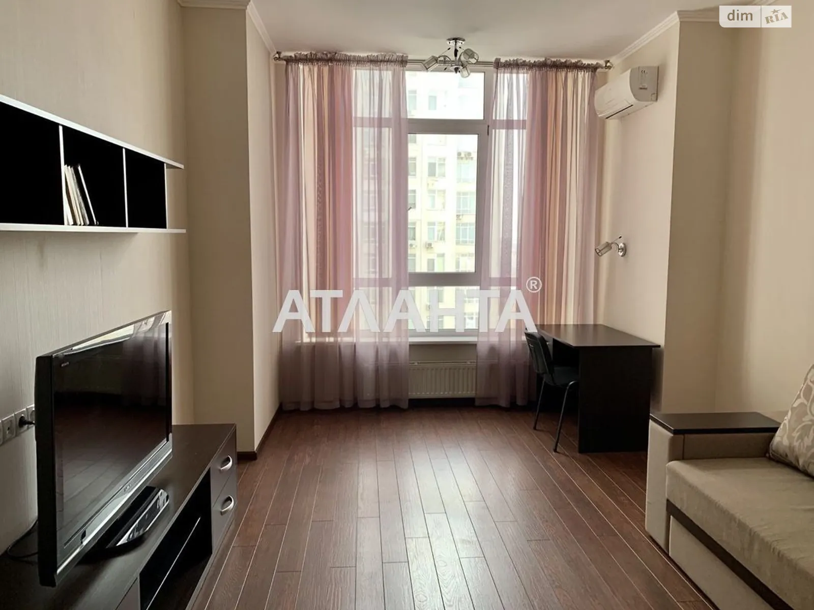 Продается 2-комнатная квартира 78 кв. м в Одессе, бул. Французский, 221 - фото 1