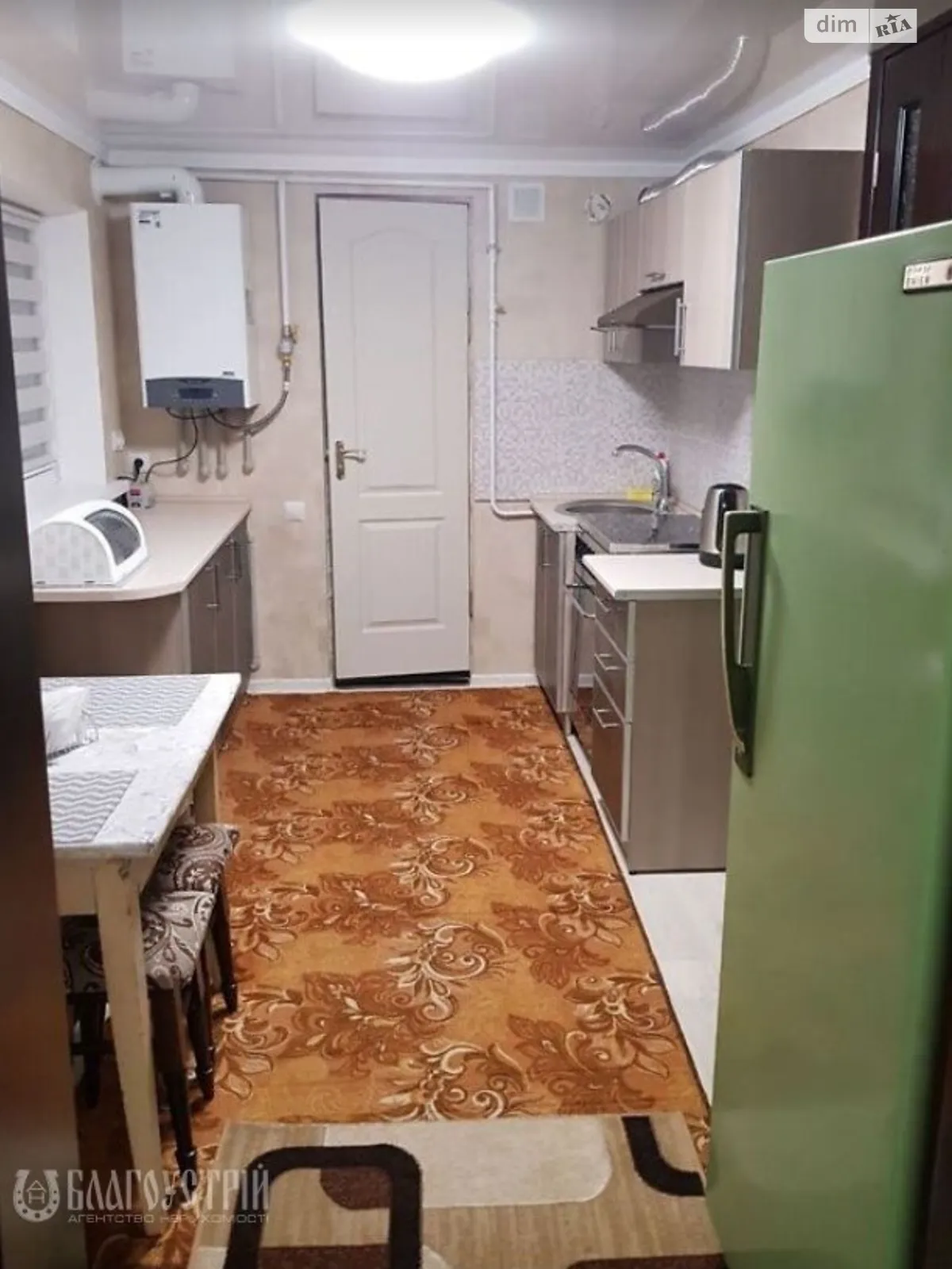 Продається частина будинку 47 кв. м з каміном, цена: 55000 $