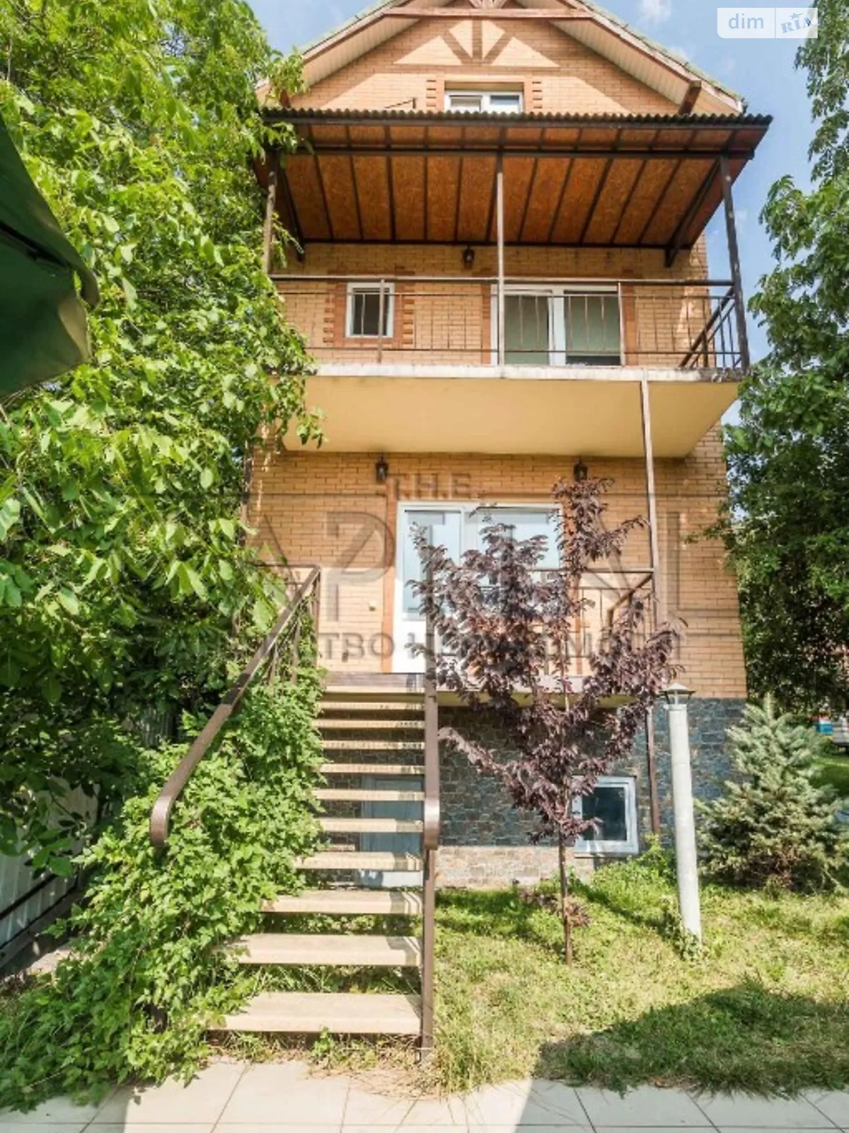 Здається в оренду будинок 3 поверховий 157 кв. м з садом, цена: 2100 $ - фото 1