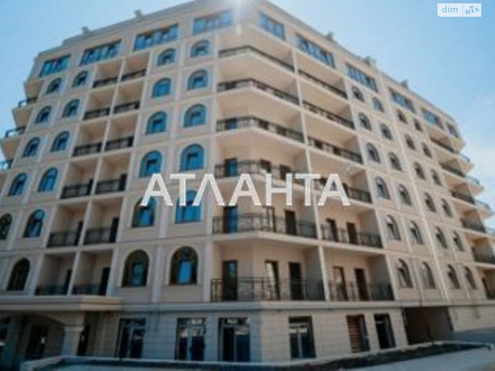 Продается 1-комнатная квартира 47.6 кв. м в Одессе, ул. Дача Ковалевского - фото 1