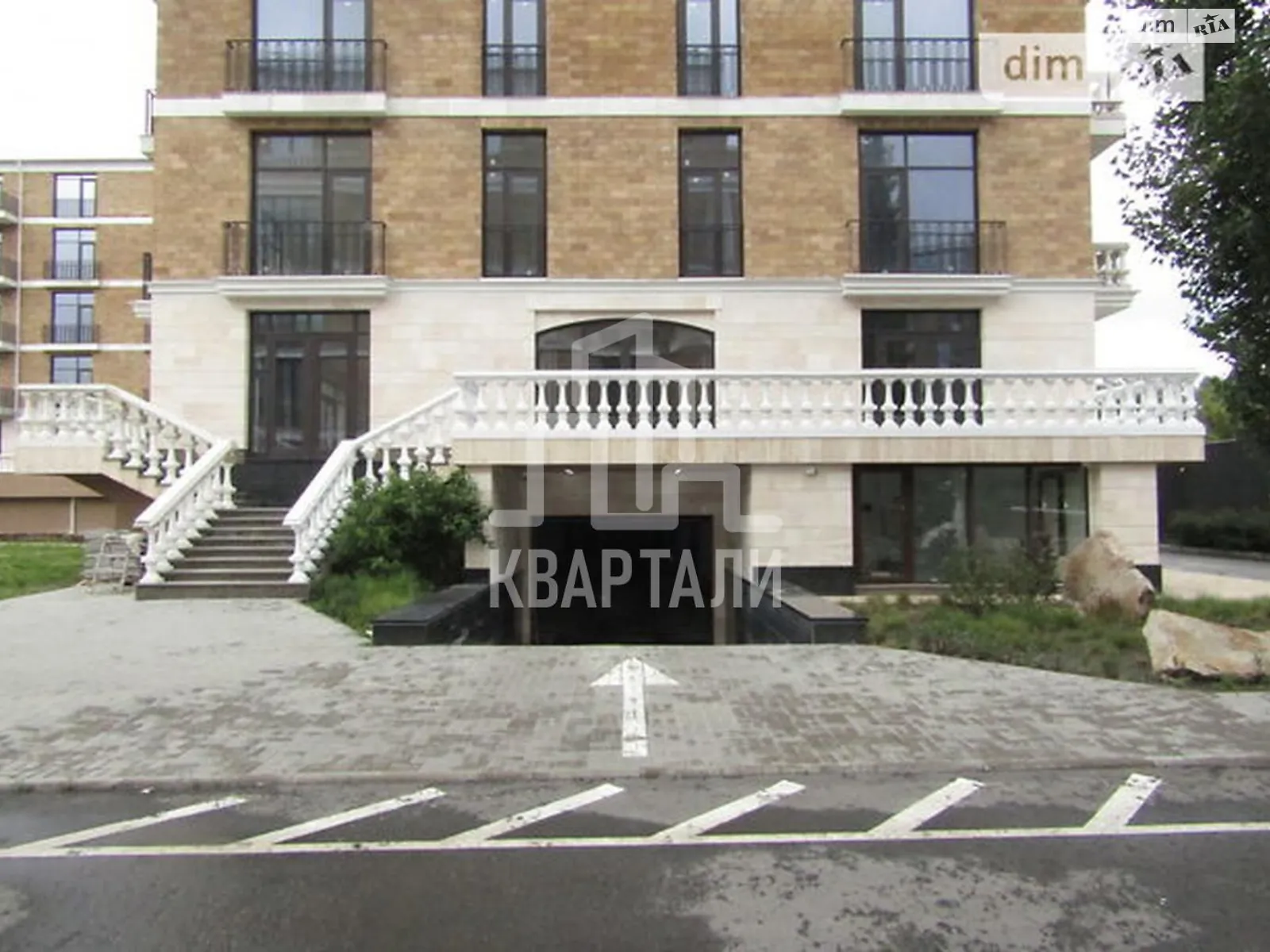 Продается 2-комнатная квартира 86 кв. м в Киеве, пер. Лукьяновский, 2А