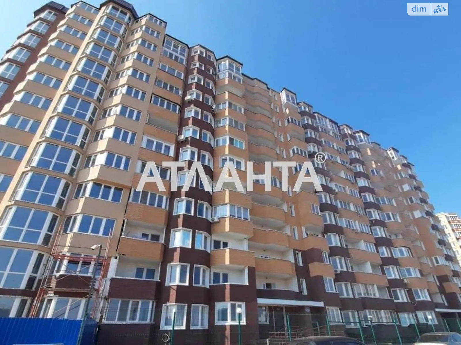 Продается 1-комнатная квартира 41.2 кв. м в Одессе, ул. Паустовского - фото 1