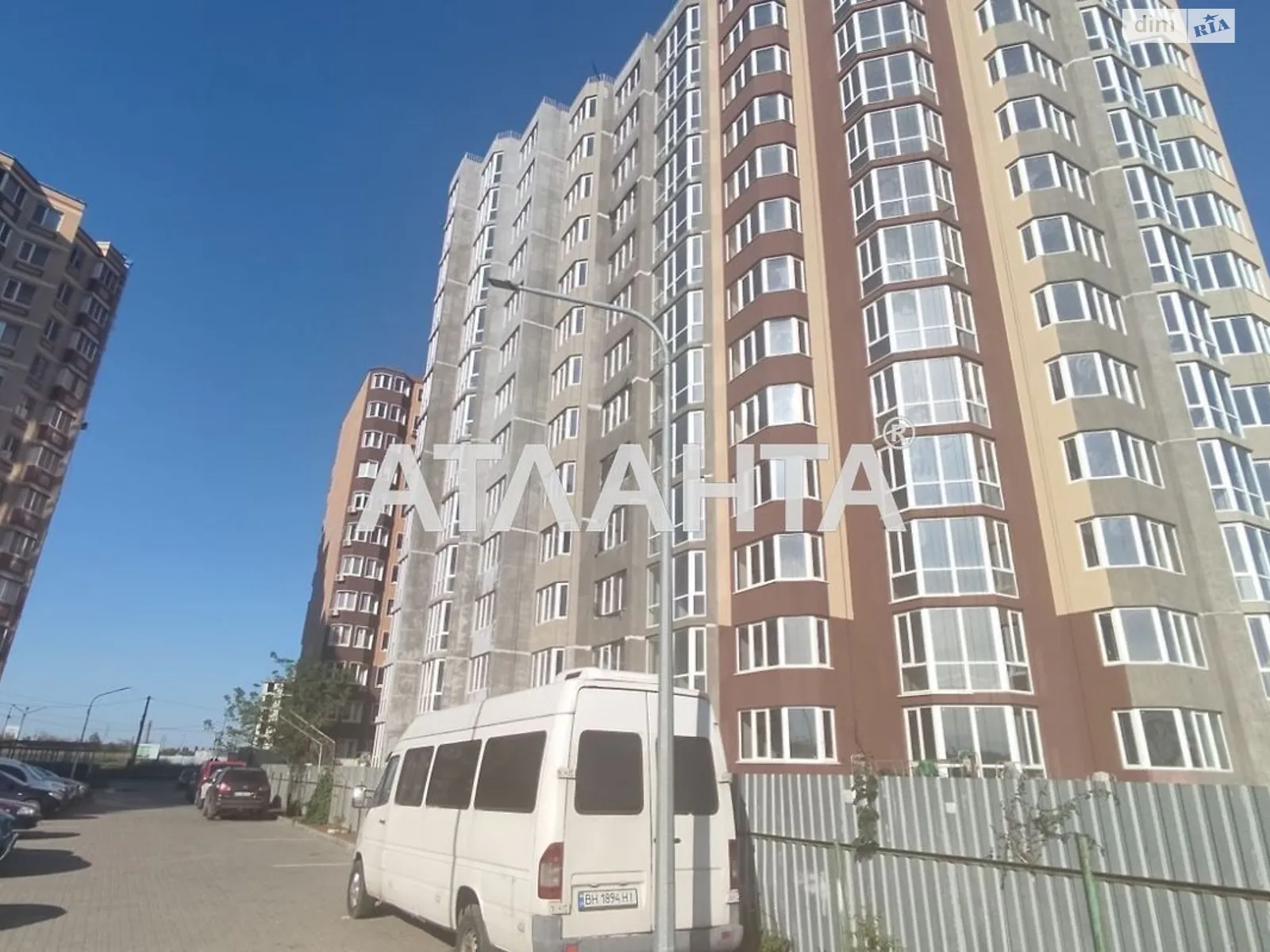 Продается 1-комнатная квартира 41.9 кв. м в Одессе, ул. Паустовского