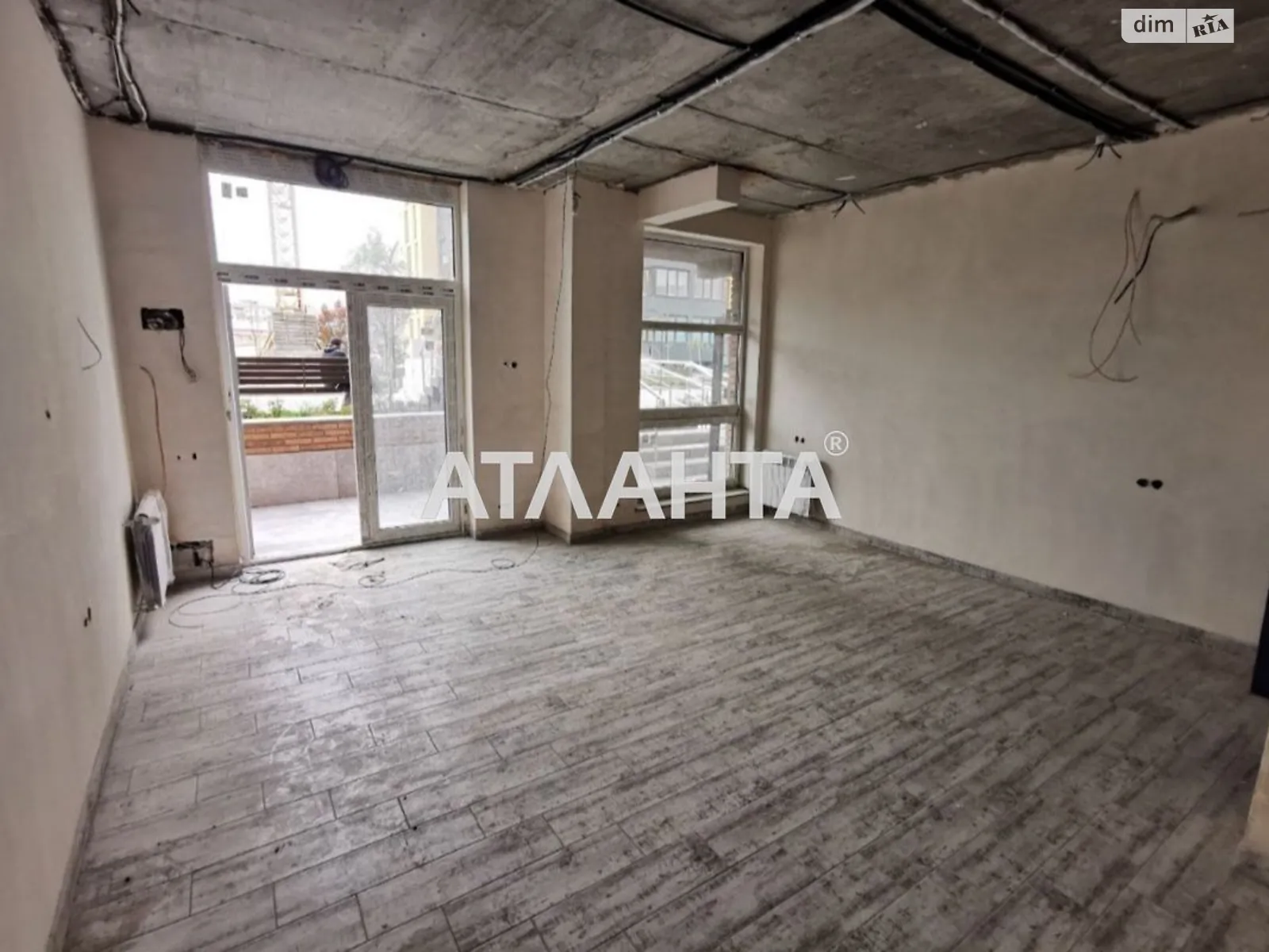 Продается офис 28 кв. м в бизнес-центре, цена: 34000 $ - фото 1