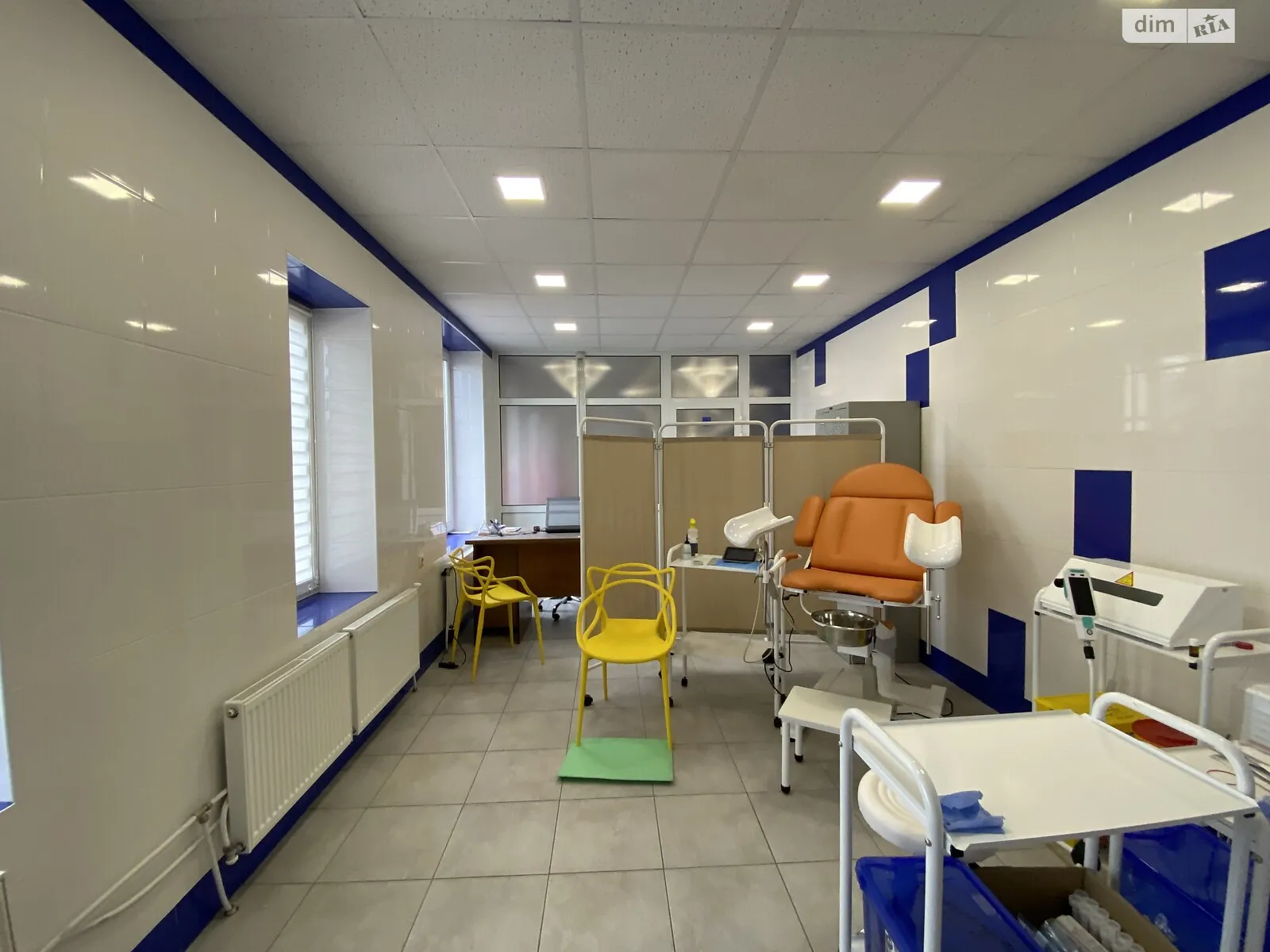 Продається об'єкт сфери послуг 380 кв. м в 3-поверховій будівлі, цена: 199999 $ - фото 1