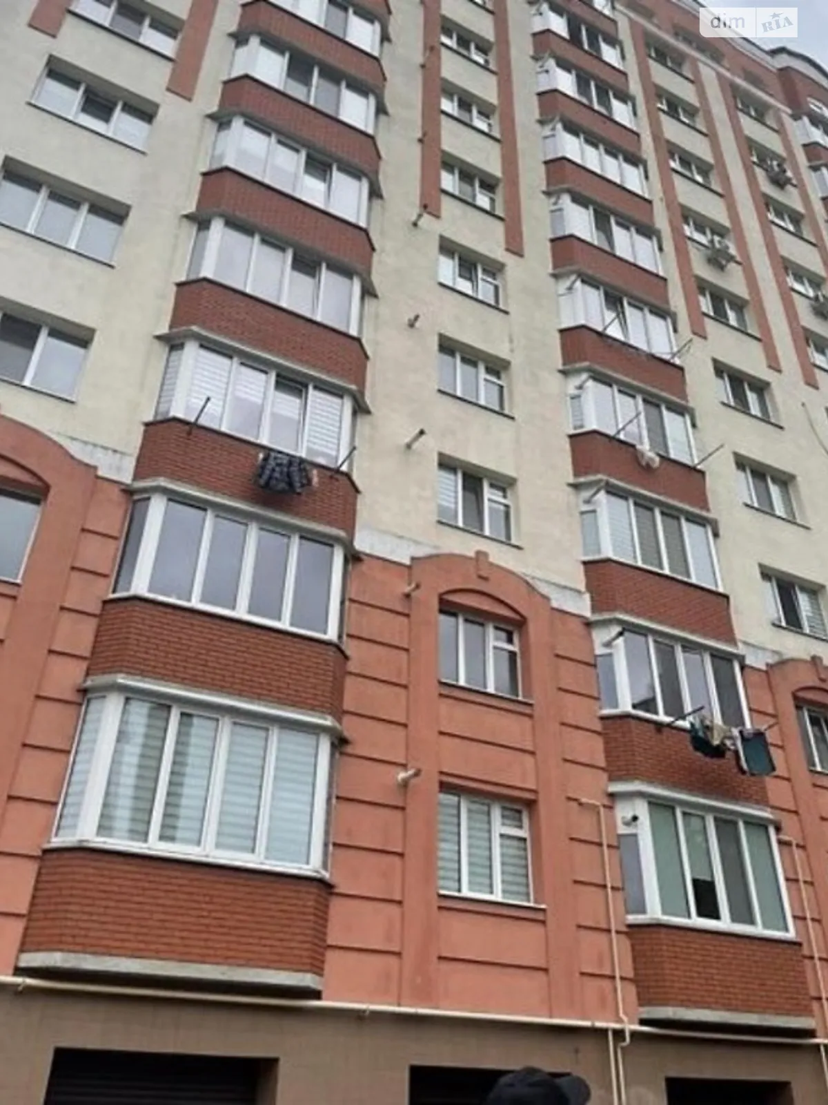 Продається 3-кімнатна квартира 118 кв. м у Хмельницькому, вул. Молодіжна, 2/1Д - фото 1