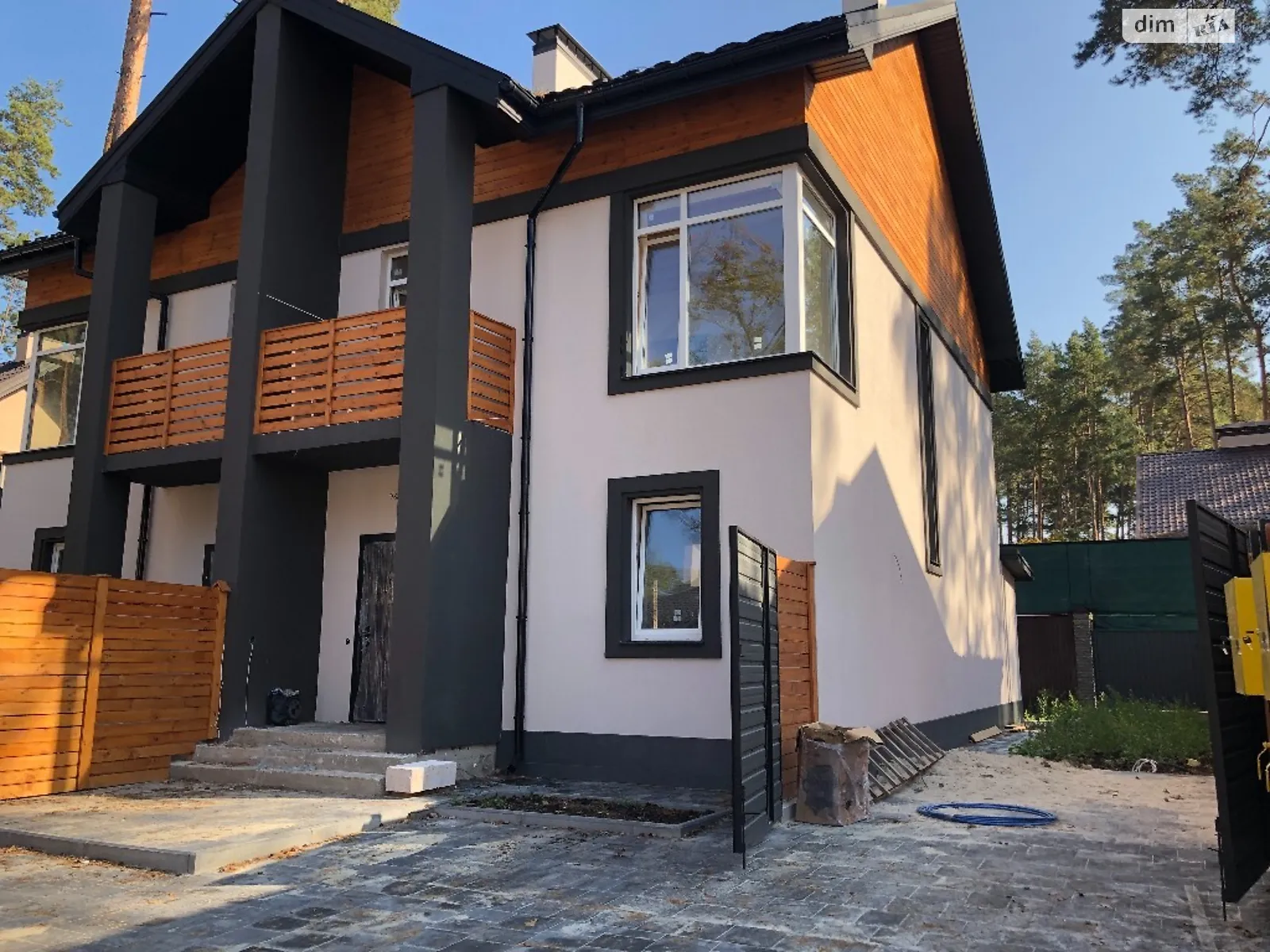 Продається будинок 2 поверховий 115 кв. м з каміном, цена: 118000 $