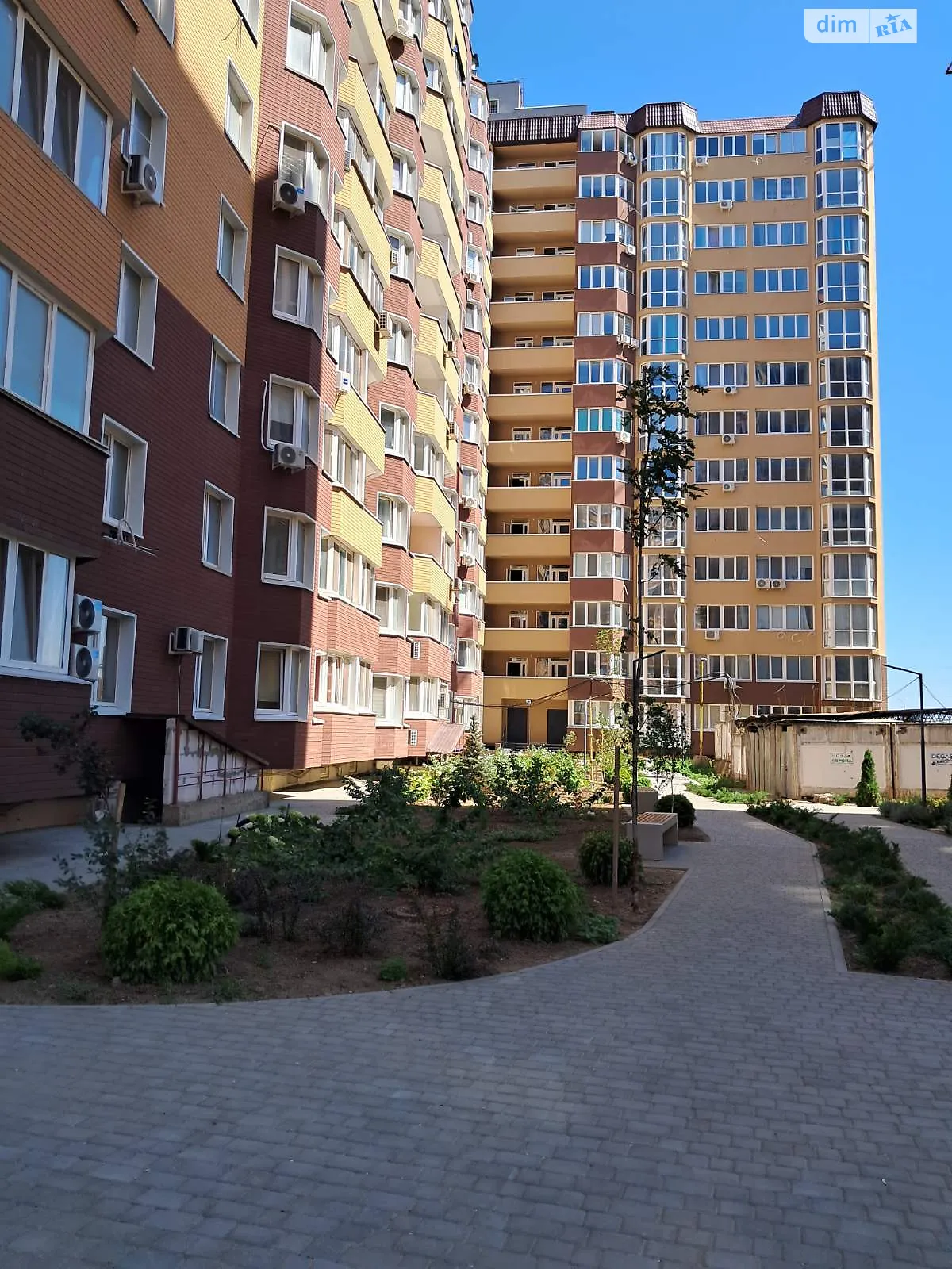 Продается 1-комнатная квартира 26 кв. м в Одессе, ул. Паустовского