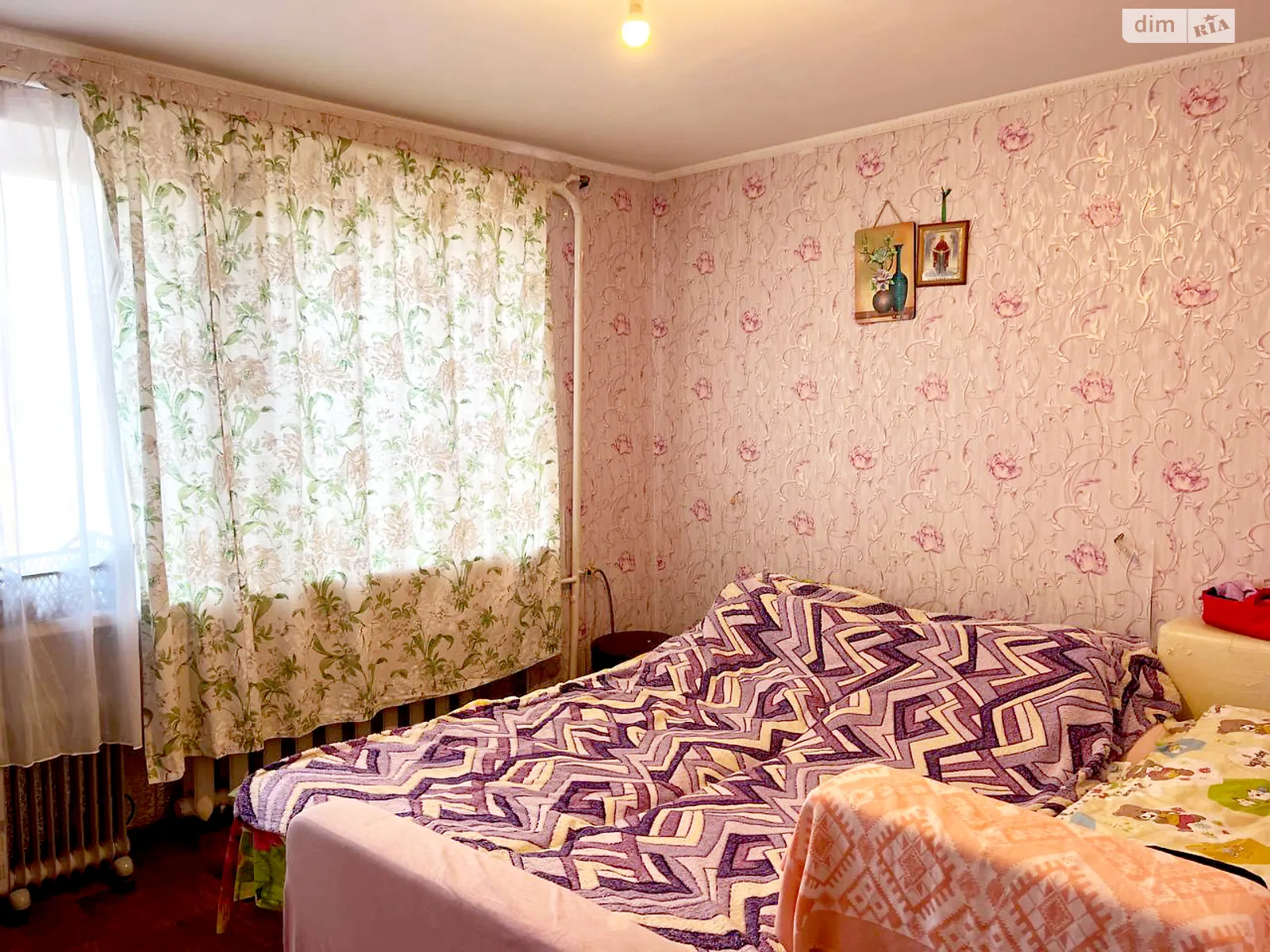 Продається 3-кімнатна квартира 53 кв. м у Кам’янці-Подільському, просп. Грушевського