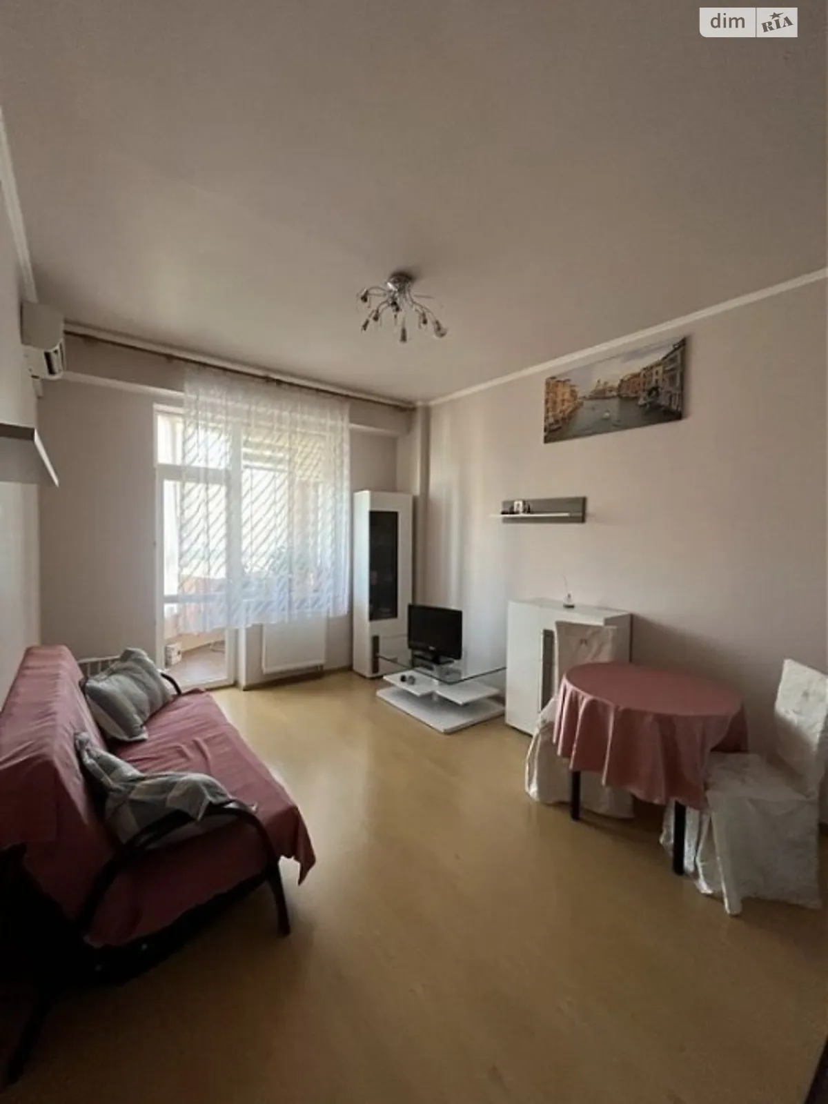 Продается 2-комнатная квартира 60 кв. м в Одессе, ул. Армейская, 8Б - фото 1