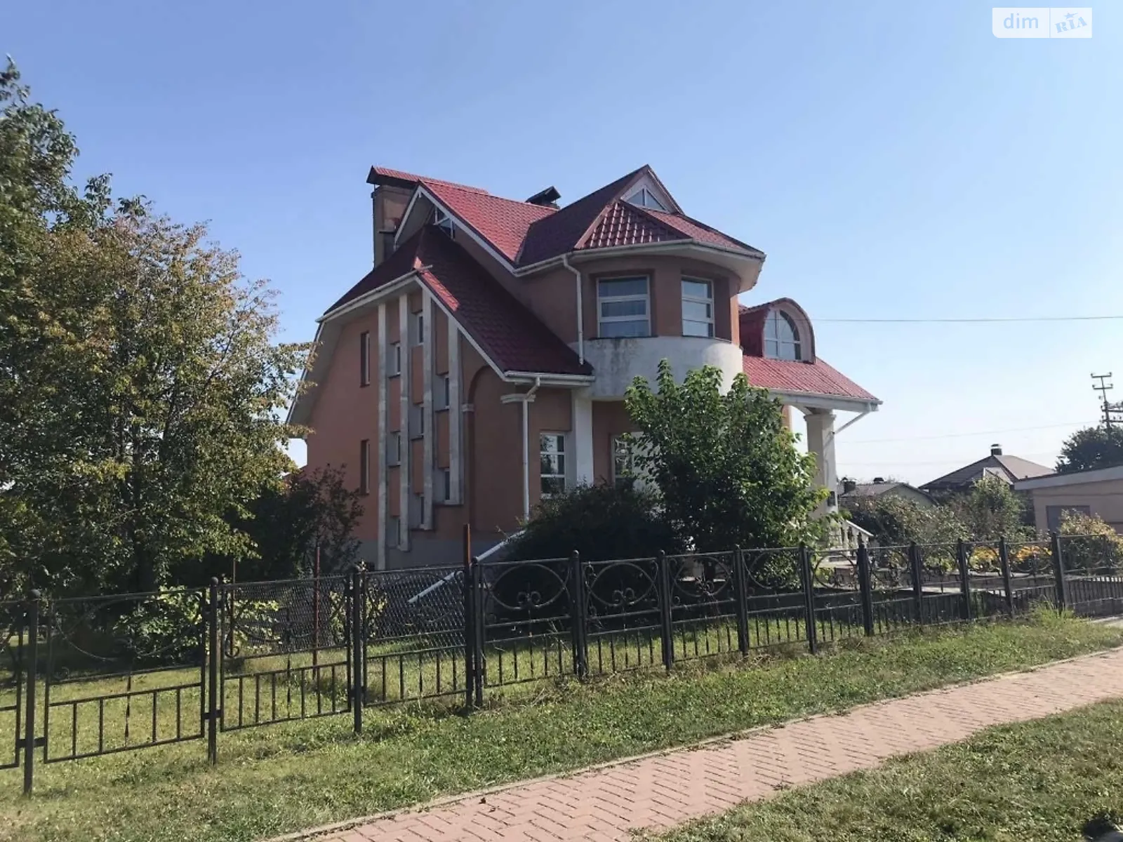 Продається будинок 2 поверховий 275 кв. м з балконом, цена: 101000 $