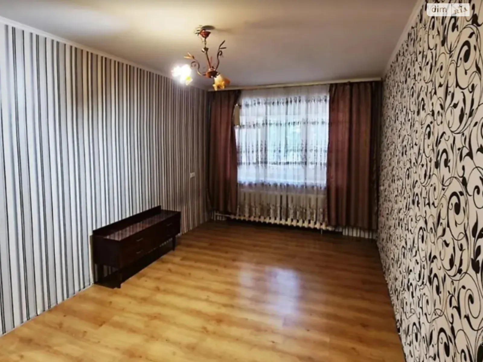 Продається 1-кімнатна квартира 34 кв. м у Хмельницькому, просп. Миру, 34 - фото 1