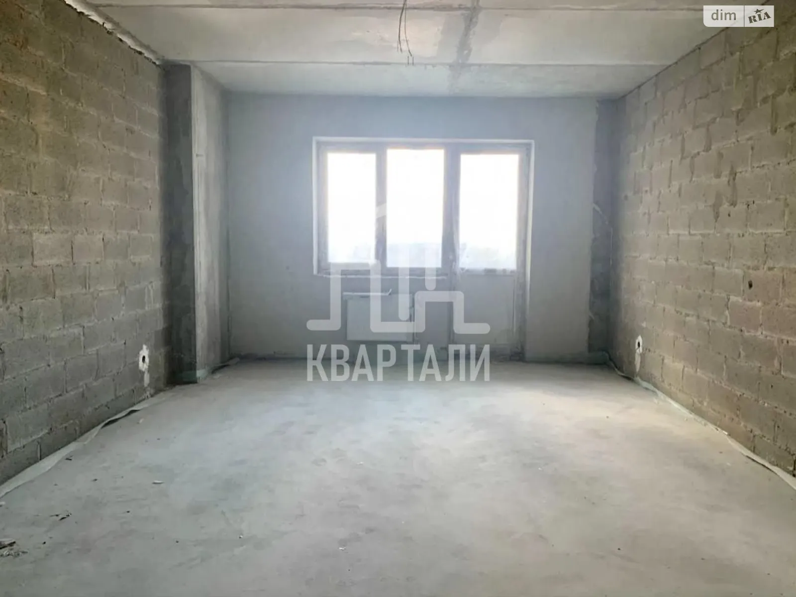 Продается 2-комнатная квартира 93 кв. м в Киеве, ул. Ованеса Туманяна, 15А