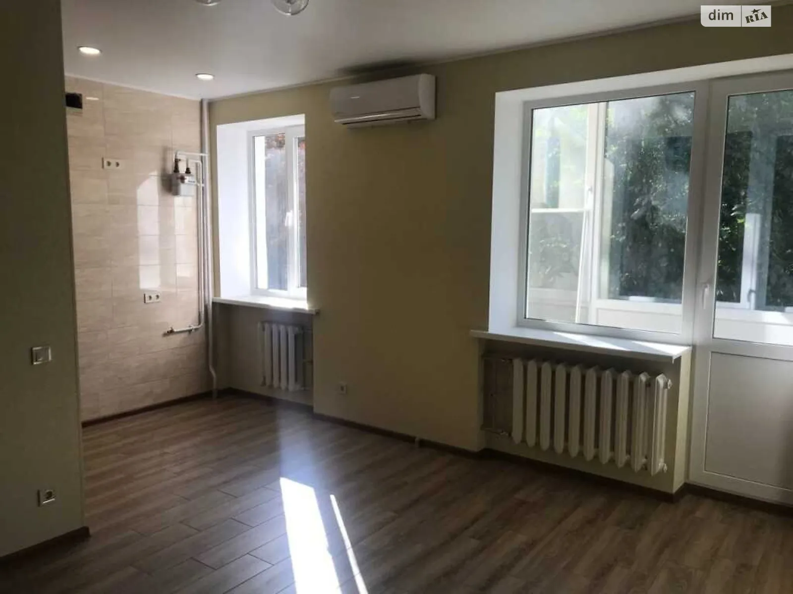 Продается 2-комнатная квартира 41.6 кв. м в Полтаве, цена: 56000 $