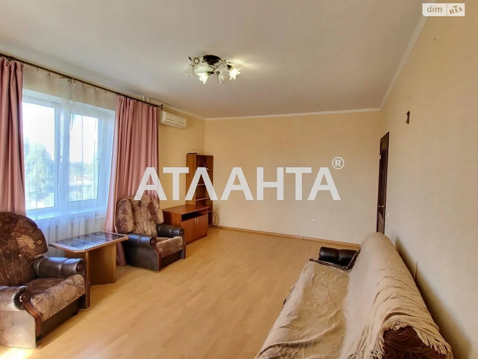 Продается 3-комнатная квартира 95 кв. м в Одессе, пер. Генерала Вишневского - фото 1