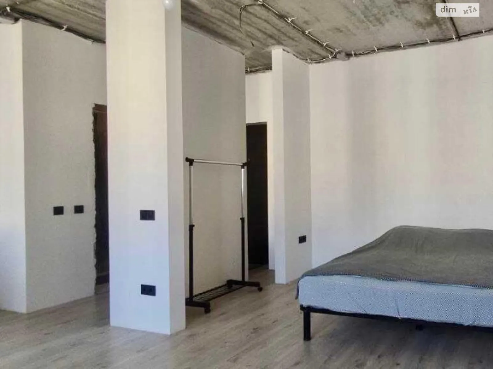 Продается 1-комнатная квартира 36 кв. м в Харькове, цена: 25500 $