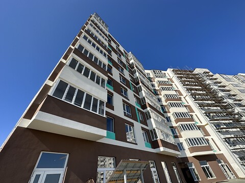 Продається 2-кімнатна квартира 52 кв. м у Черкасах, вул. Івана Кожедуба(Путейка)