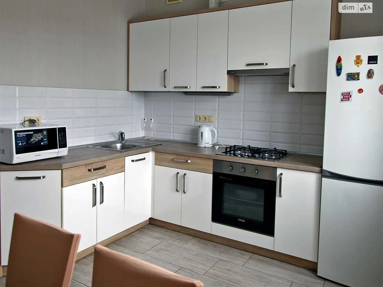 Продается 1-комнатная квартира 43 кв. м в Харькове, цена: 47000 $