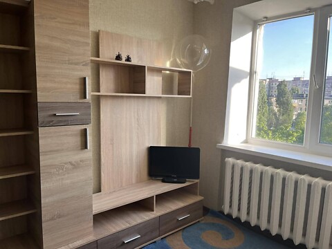 Сдается в аренду 2-комнатная квартира 46 кв. м в Днепре, ул. Ковалевской С.