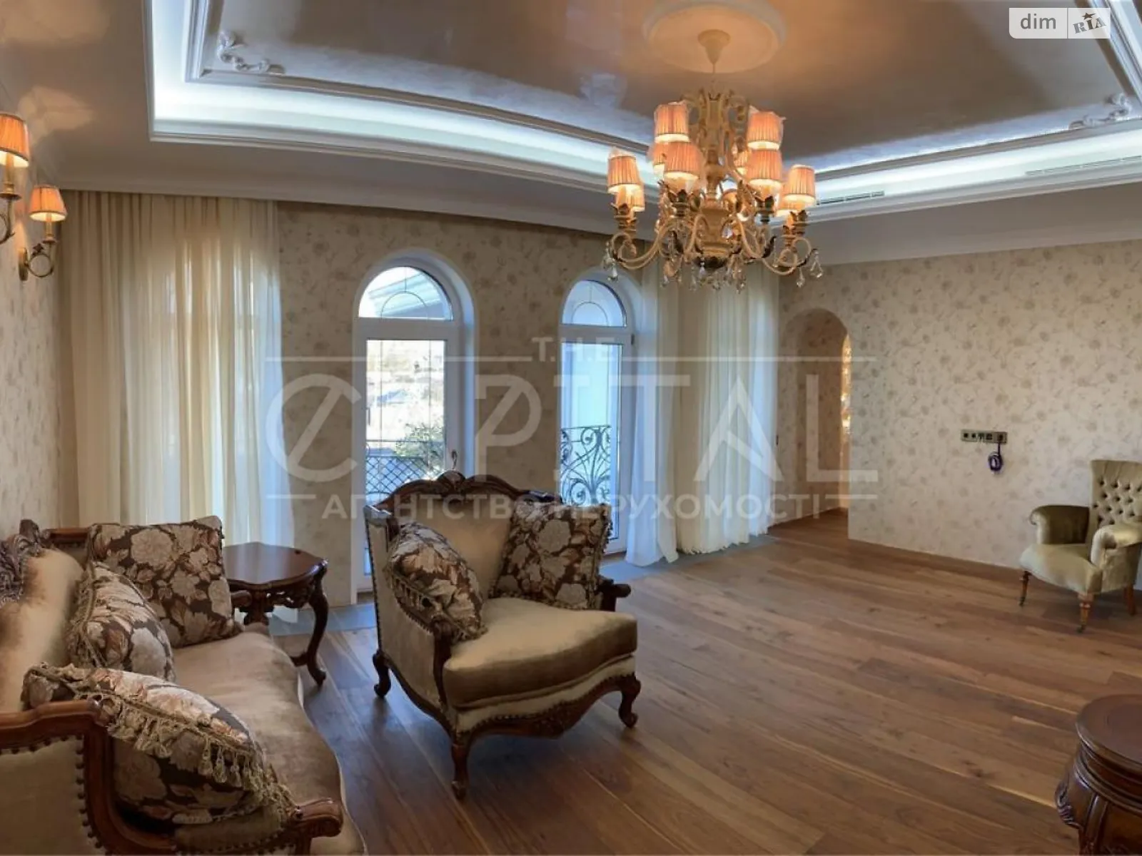 Продается дом на 2 этажа 380 кв. м с камином - фото 3