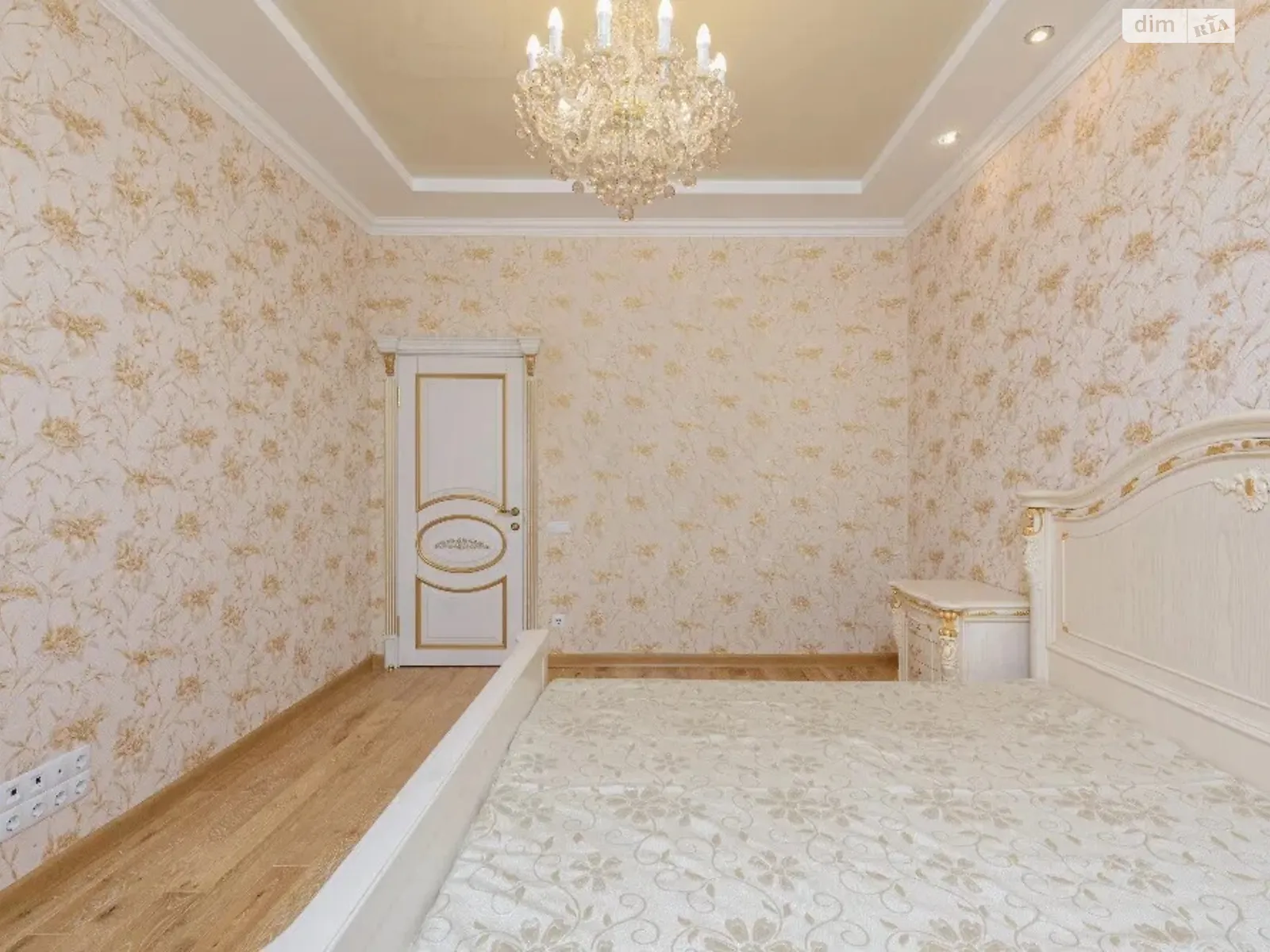 Продается 3-комнатная квартира 95 кв. м в Киеве - фото 3