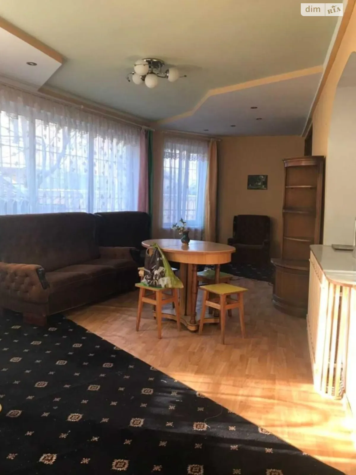 Продается 3-комнатная квартира 78.5 кв. м в Одессе, ул. Леваневского