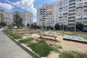 Продажа квартиры, Винница, р‑н. Військове містечко, Антонова Олега улица, дом 27