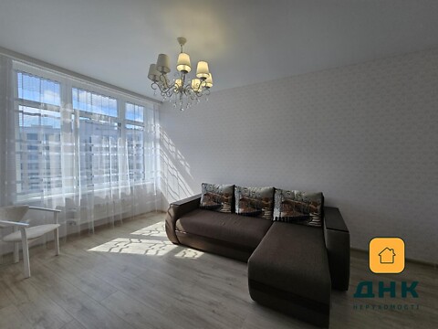 Продается 2-комнатная квартира 53 кв. м в Одессе, ул. Каманина