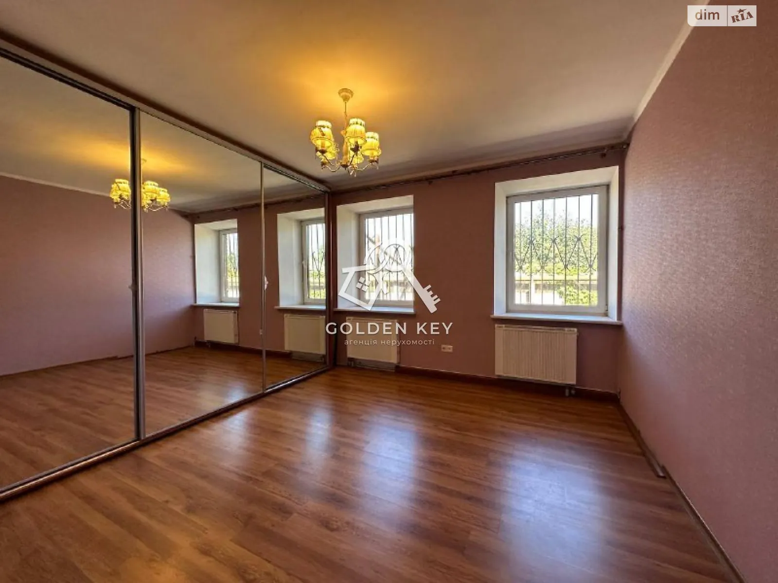 Продается одноэтажный дом 150 кв. м с мебелью, цена: 127000 $