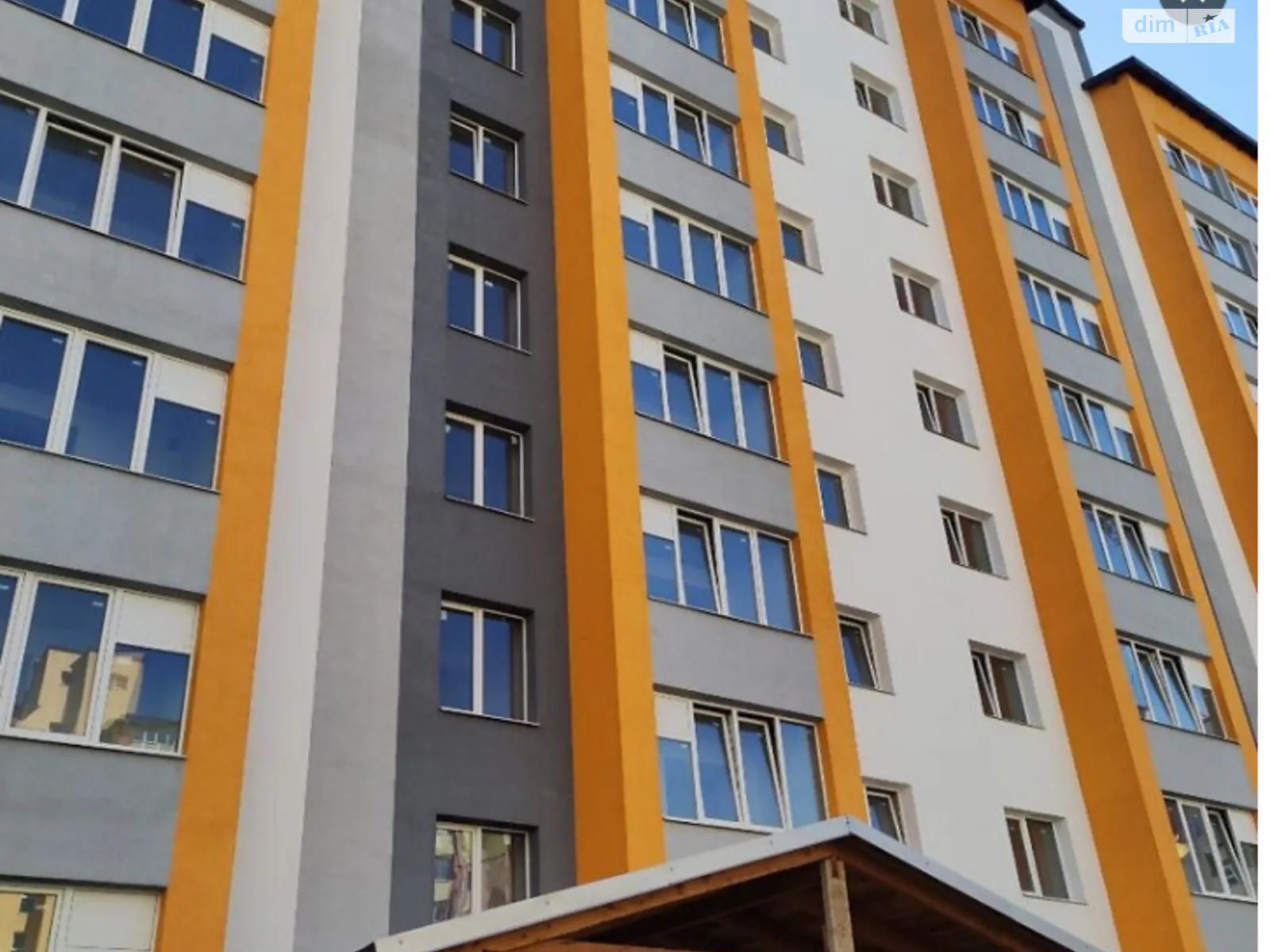 Продается 3-комнатная квартира 96 кв. м в Ивано-Франковске, ул. Химиков, 31 - фото 1