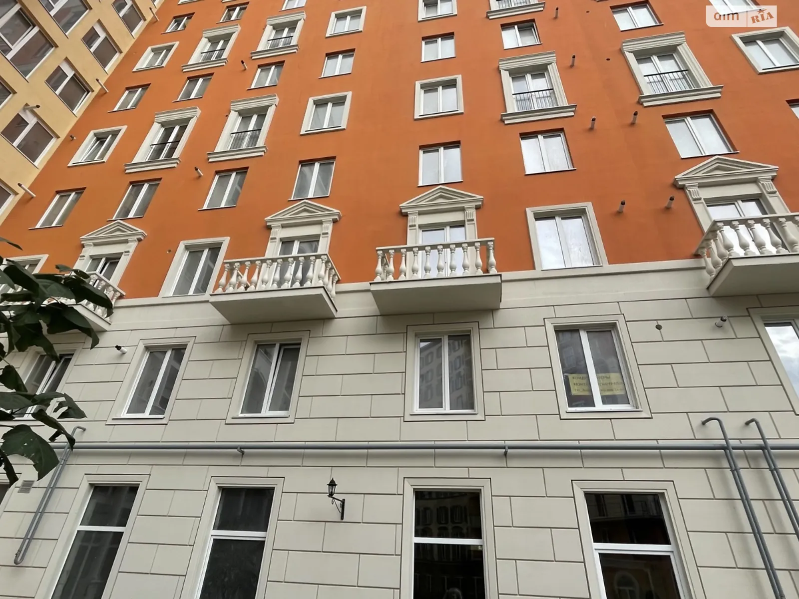 Продається 3-кімнатна квартира 83.21 кв. м у Одесі