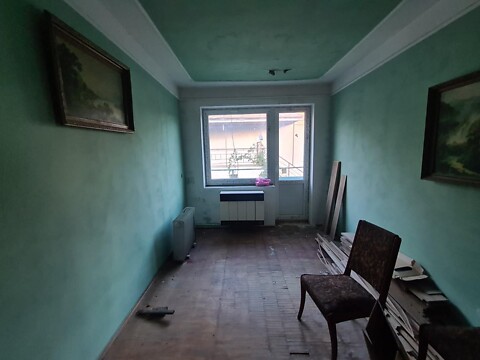 Продается 2-комнатная квартира 47 кв. м в Берегове, ул. Фабричная