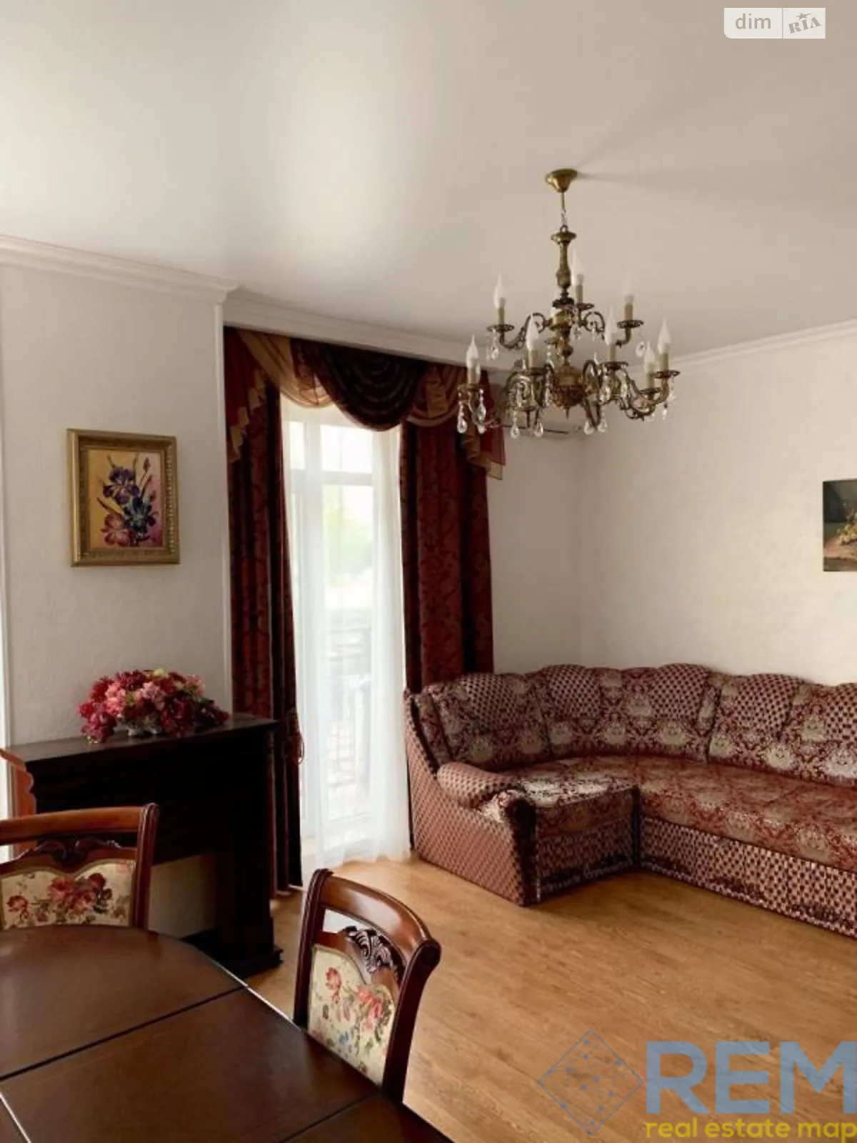Продается 2-комнатная квартира 76 кв. м в Одессе, бул. Французский