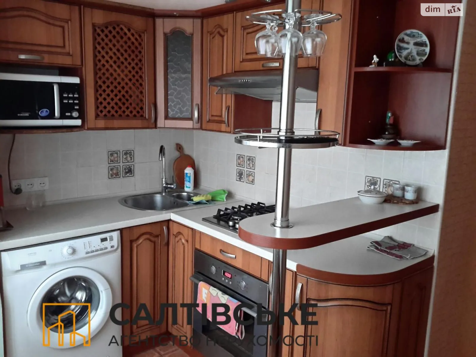 Продается 1-комнатная квартира 33 кв. м в Харькове, цена: 22000 $