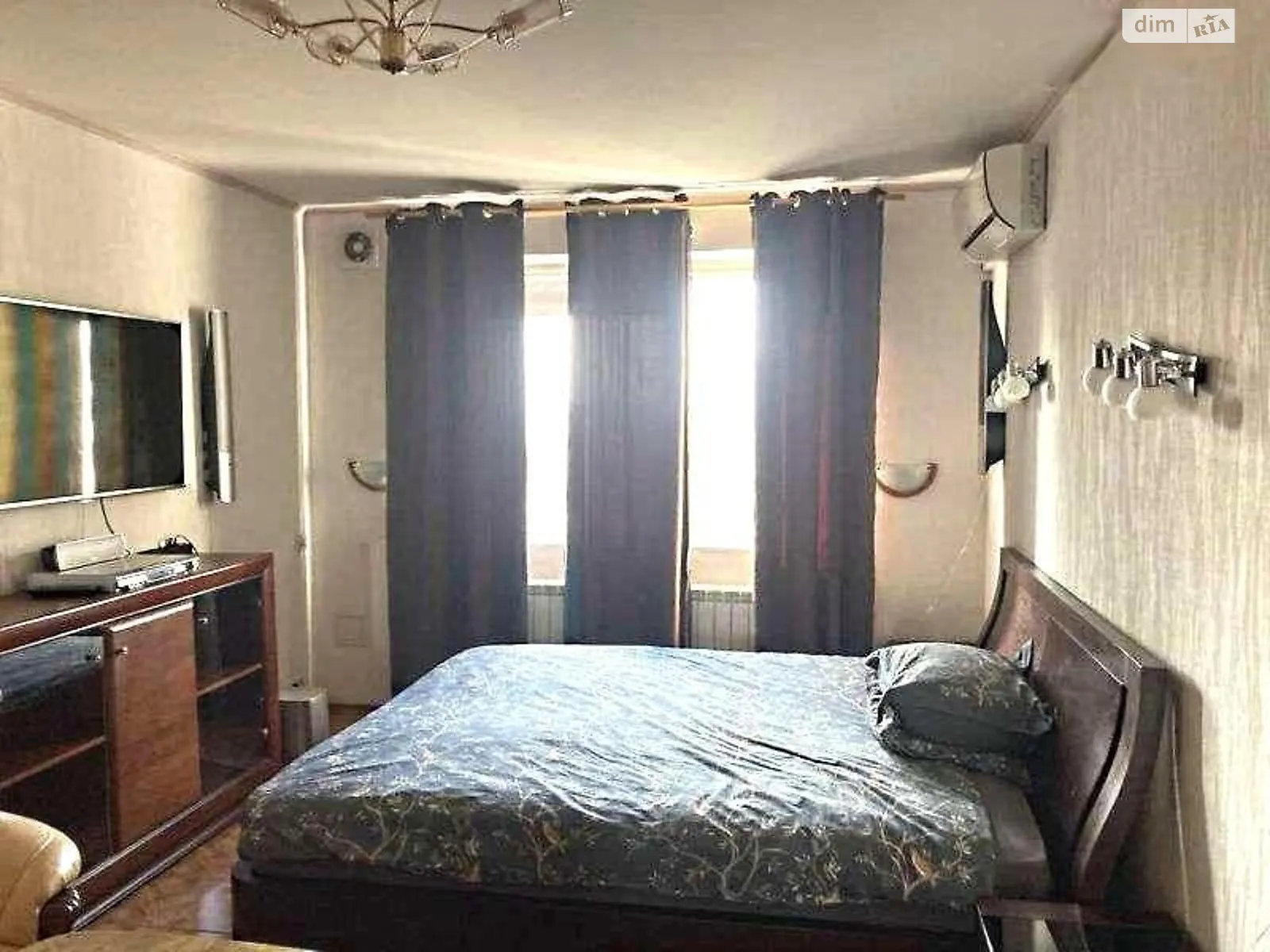 Продається 3-кімнатна квартира 68 кв. м у Харкові, вул. Авіаційна, 3 - фото 1