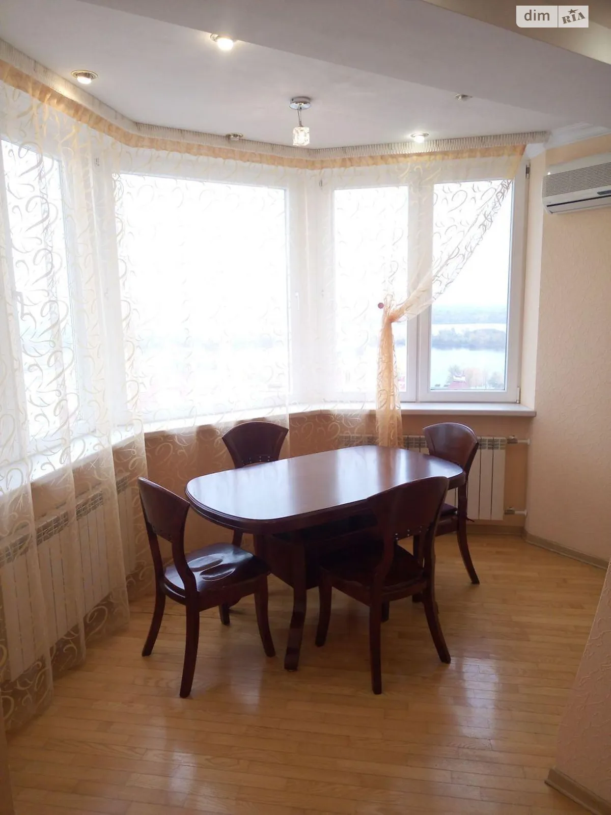 Сдается в аренду 3-комнатная квартира 88 кв. м в Киеве - фото 3