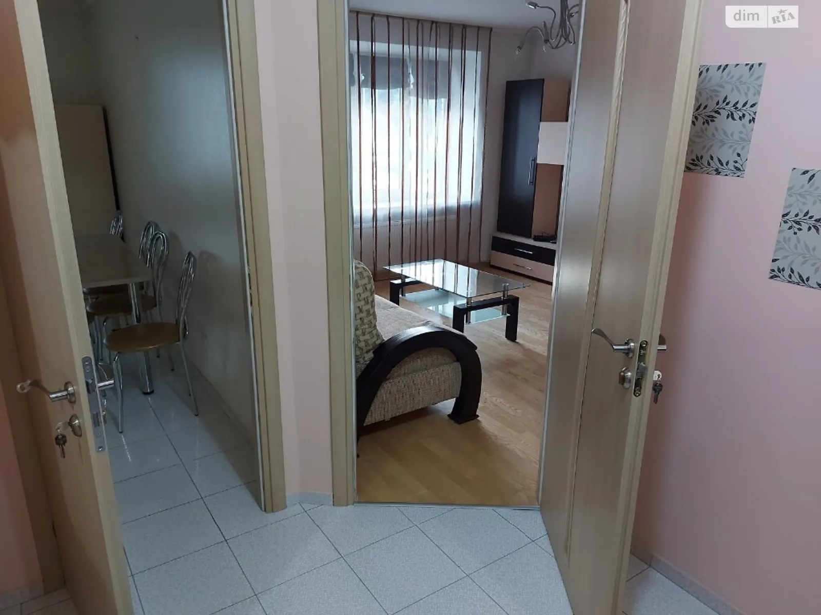 1-кімнатна квартира 48 кв. м у Тернополі - фото 3