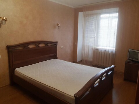 Сдается в аренду 2-комнатная квартира 60 кв. м в Полтаве, цена: 12000 грн