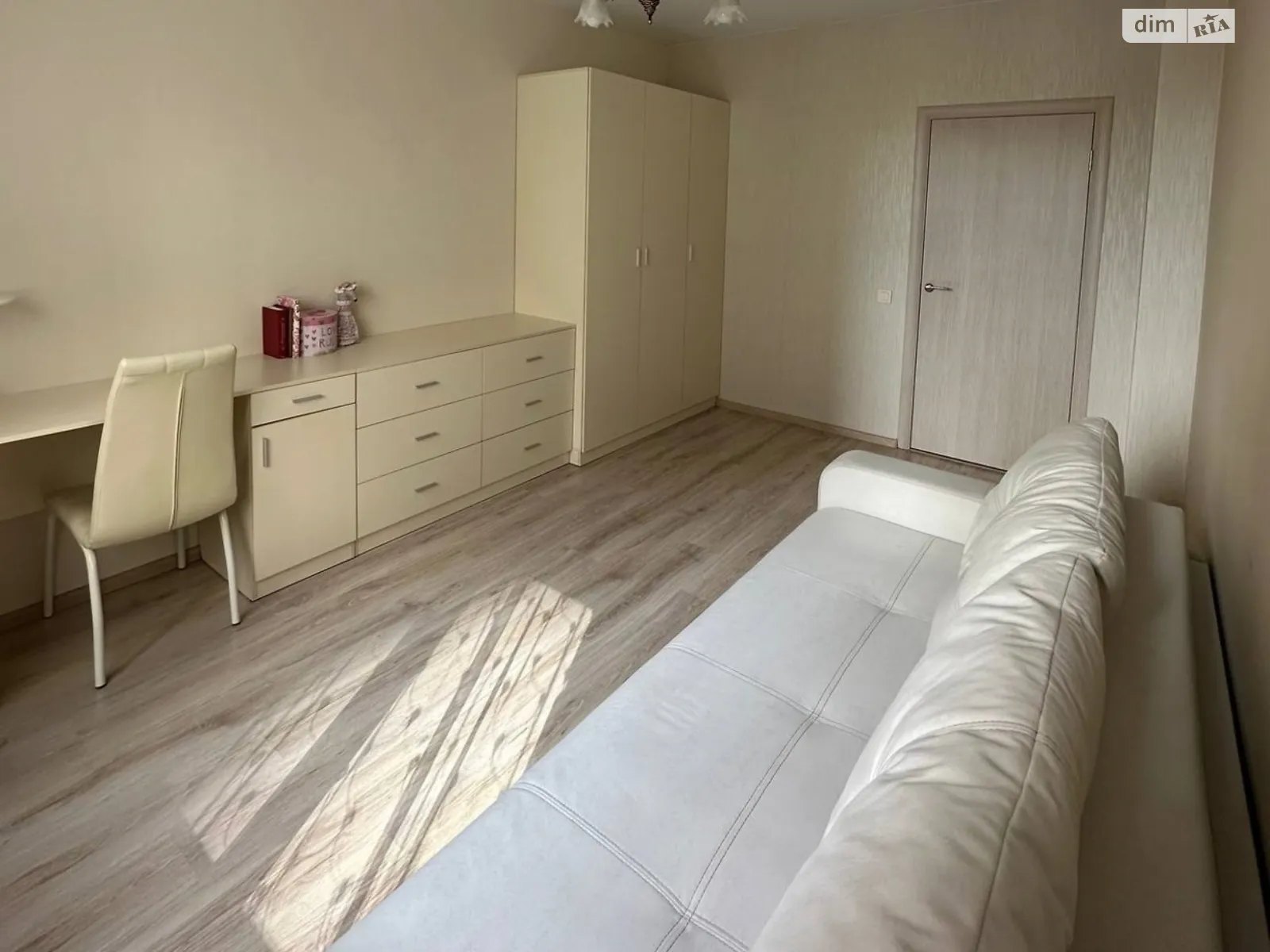 Продається 1-кімнатна квартира 33 кв. м у Одесі, цена: 42000 $