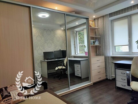 Продается комната 38 кв. м в Киеве, цена: 20000 $