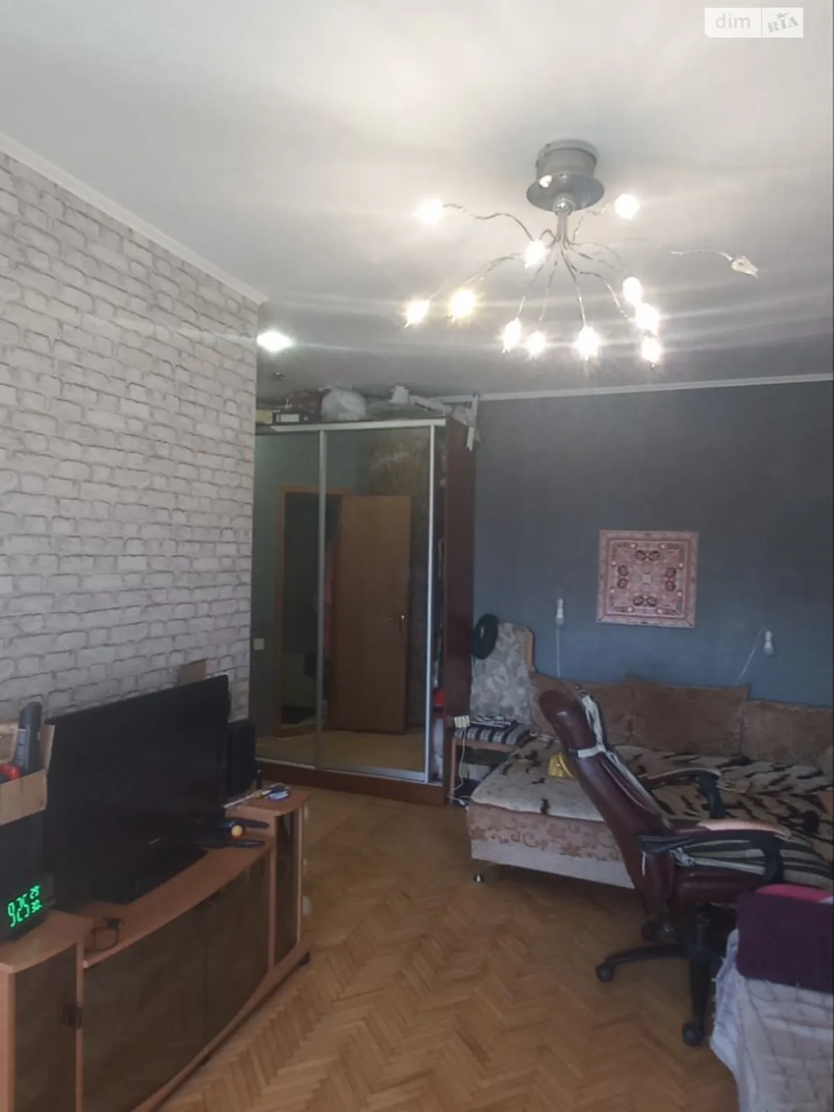 Продается 1-комнатная квартира 32 кв. м в Харькове, пр. Стадионный, 6