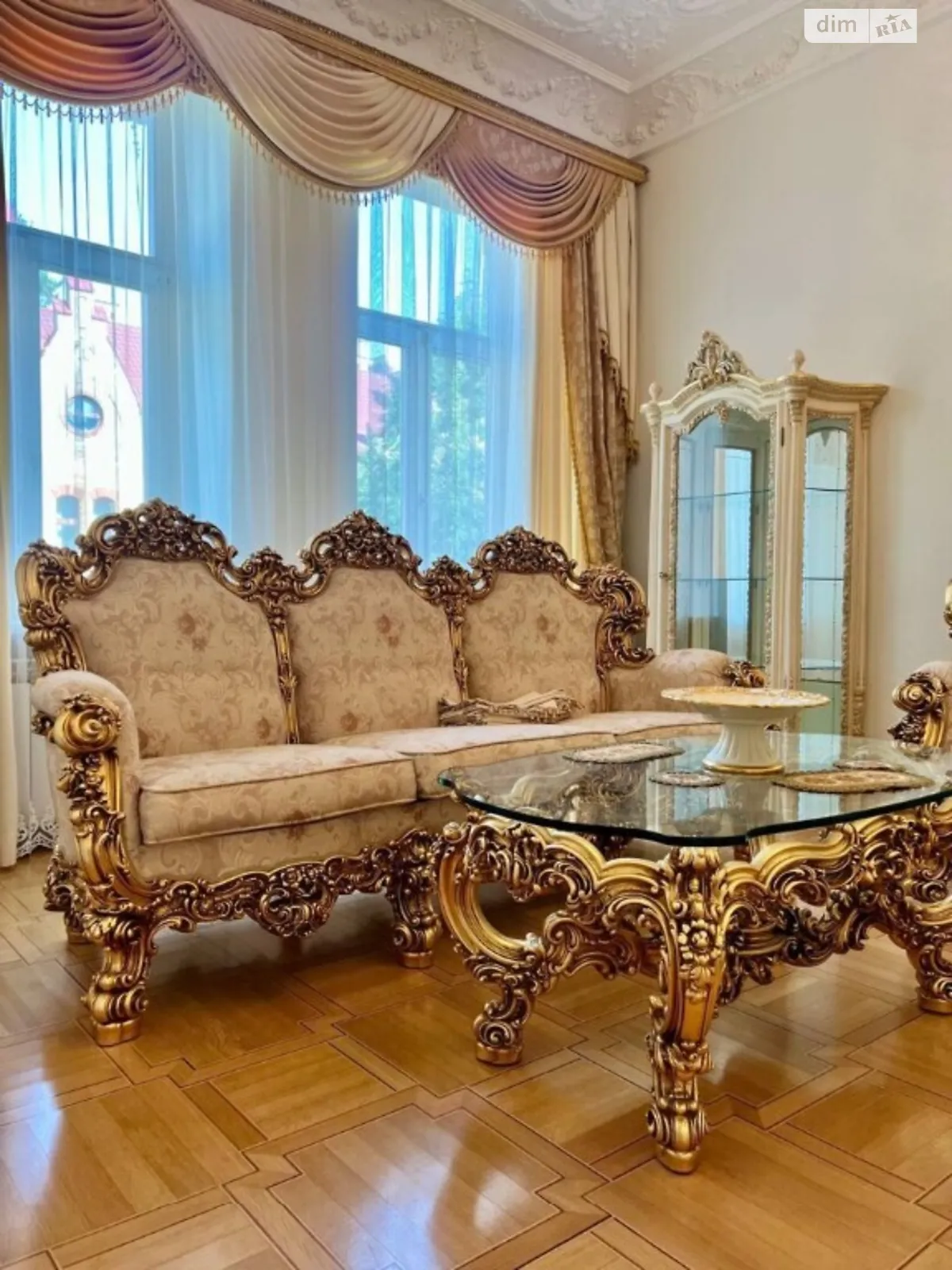 Продається 3-кімнатна квартира 114 кв. м у Львові, цена: 500000 $