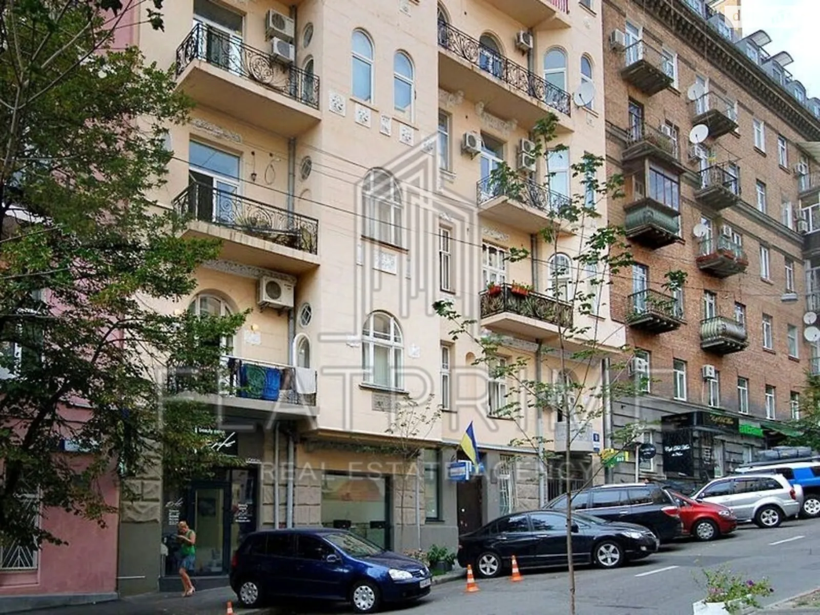 Продается 2-комнатная квартира 92 кв. м в Киеве, ул. Костельная, 9 - фото 1