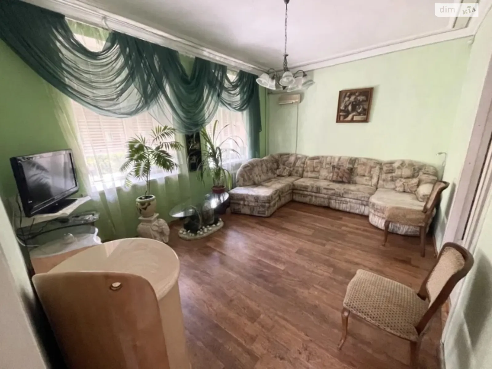 3-комнатная квартира 65 кв. м в Запорожье, цена: 9000 грн