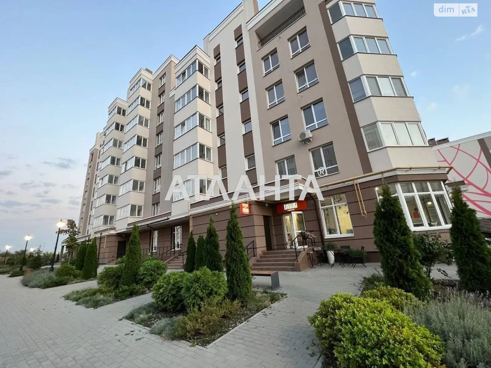 Продается 1-комнатная квартира 40 кв. м в Гатном, бул. Приозёрный
